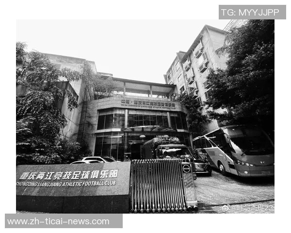 重庆足球队实力分析与未来发展潜力的全面探讨