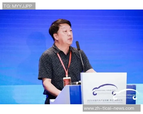 重庆足球队的节奏解析与发展展望:从历史到未来的全面探讨 重庆足球队的节奏解析与发展展望:从历史到未来的全面探讨